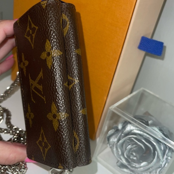 Louis Vuitton monogram Elise bifold crossbody wallet 🔥 - Picture 6 of 13